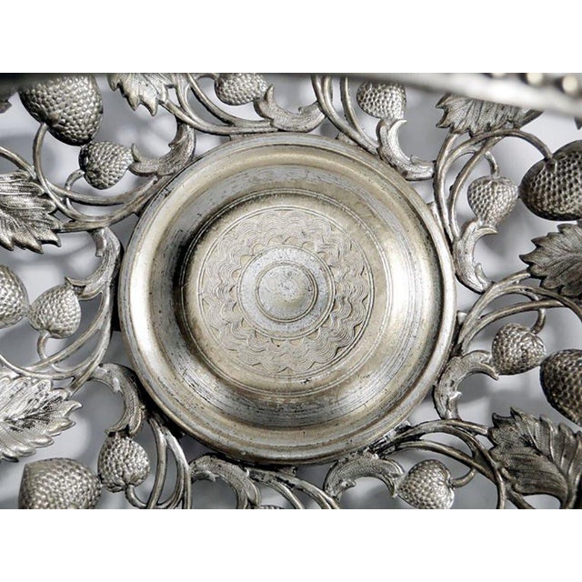 Fruit Basket from Fraget, Poland, Early 20th Century For Sale - Image 5 of 12