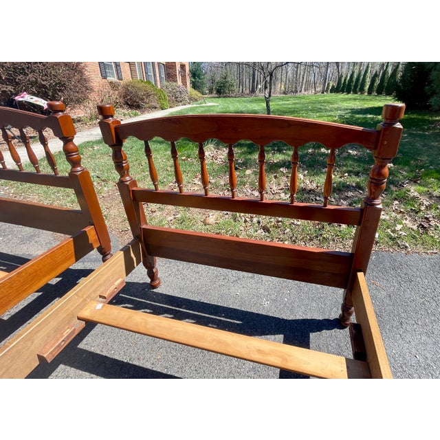 Late 20th Century L. & J. G. Stickley American Colonial Cherry Twin Beds For Sale - Image 14 of 18