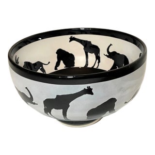 1999 LMT Ed. Correia Amethyst Cameo Art Glass Frosted Footed Animal Zoo Bowl For Sale