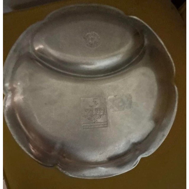 Vintage Wilton Armetale Belle Mont 11.75” Bowl by Juan Vela For Sale - Image 4 of 4