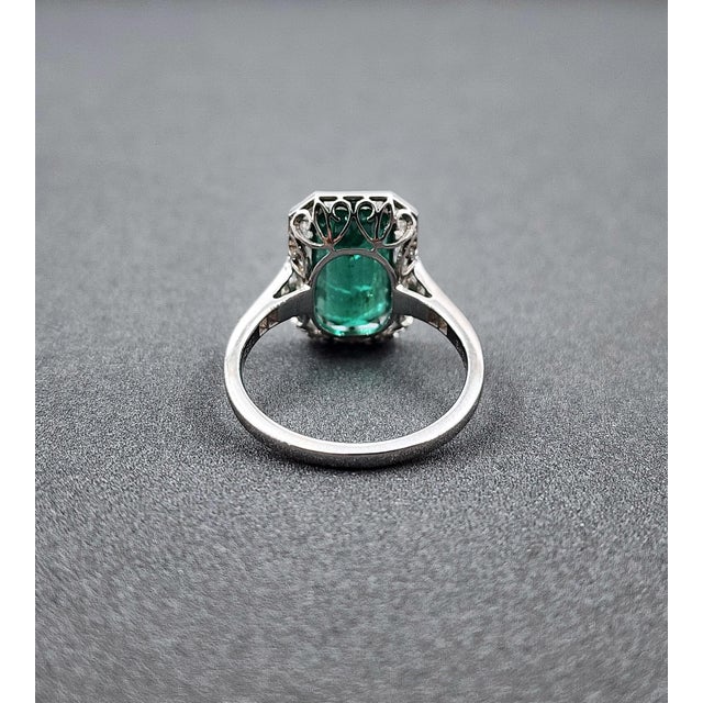 Green 3.42 Ct Natural Zambian Emerald & Diamond Ring Size 6.5 For Sale - Image 8 of 9