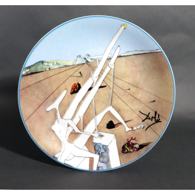 White Salvador Dalí Limoges Porcelain Plates, La Conquête Du Cosmos, Set of 6, 1970s For Sale - Image 8 of 14