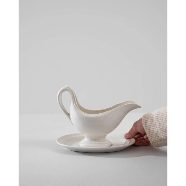 Rustic European 1900s Belgian Porcelain Sauceboat For Sale - Image 3 of 9
