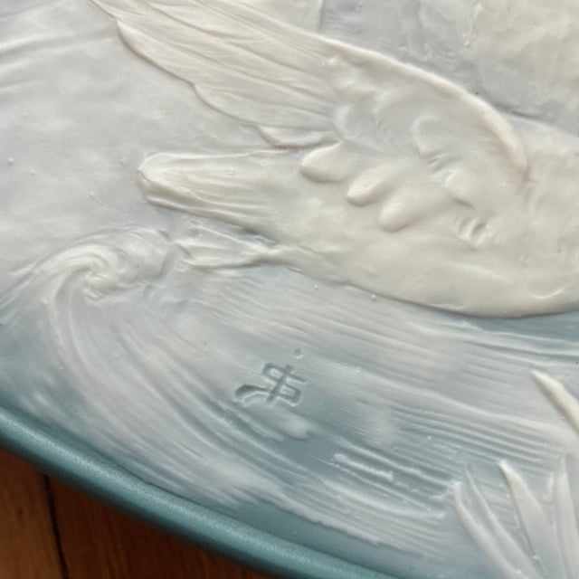 1900 - 1909 Large Wall Plate/Mettlach Phanolith Charger Designed by Jean-Baptiste Stahl for Villeroy & Boch Around 1900 For Sale - Image 5 of 10