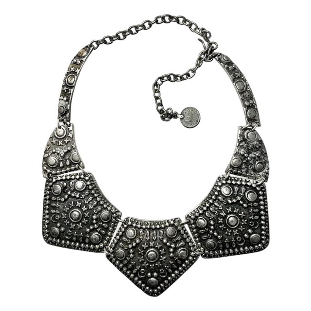 1980s Vintage Ottoman Revival Hammered Silver-Tone Statement Collar Necklace For Sale