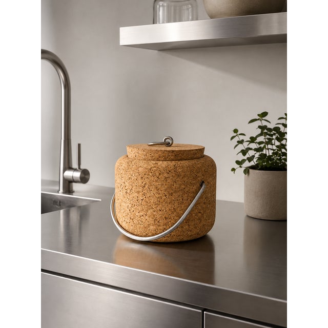 Kosta Boda Cork Exterior Ice Bucket by Signe Persson-Melin for Boda Nova, 1970s For Sale - Image 4 of 8