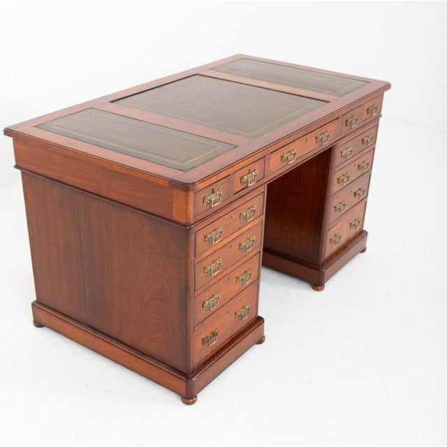 Antique Victorian Pedestal Desk in Mahogany, 1860 For Sale - Image 3 of 3