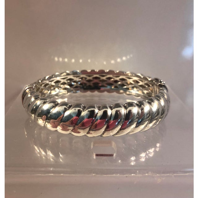 Late 20th Century Late 20th Century Italian Sterling Silver Ribbed Bangle Bracelet For Sale - Image 5 of 10