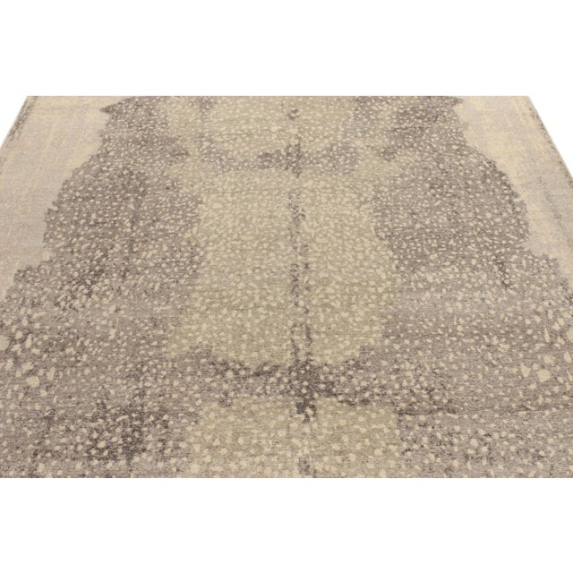 Rug & Kilim Distressed Style Modern Rug in Beige, Grey Abstract Pattern by Rug & Kilim For Sale - Image 4 of 6