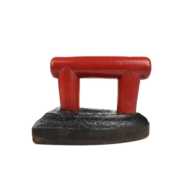 Mid 20th Century Cast Iron Stove Top Iron Model Doorstop Paperweight Bookend With Wooden Handle For Sale - Image 4 of 8