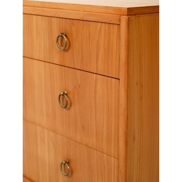 Wood Scandinavian Art Deco Chest of Drawers in Elm, 1930s-1940s For Sale - Image 7 of 10