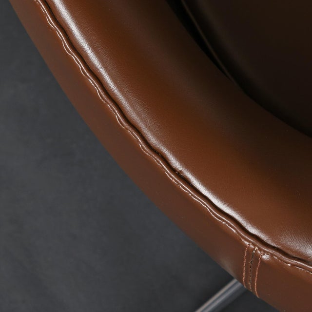 1974 Brown Leather Arne Jacobsen Fritz Hansen Egg Chair & Ottoman For Sale - Image 13 of 18