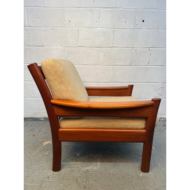 Mid 20th Century Mid-Century Lounge Chair and Matching Ottoman by Dyrlund For Sale - Image 5 of 18