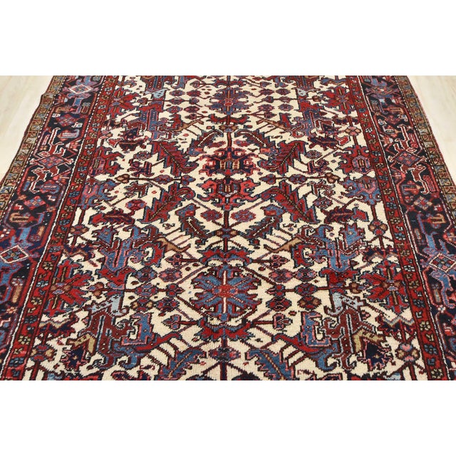 1970s Heriz Rug 7' X 8'11'' Ivory Wool Tribal Semi-Antique Hand-Knotted Carpet For Sale - Image 5 of 14