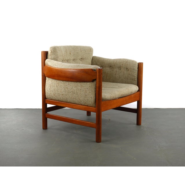 Mid Century Danish Modern Lounge Chair in Solid Old Age Teak by Jydsk Mobelvaerk For Sale In Orlando - Image 6 of 6