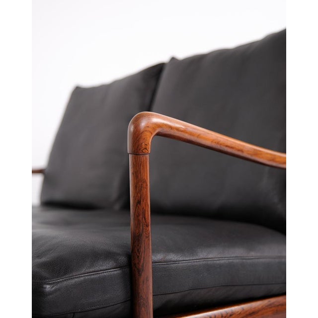 Colonial OW149-2 2-Seater Sofa in Rosewood attributed to Ole Wanscher for P. Jeppesen, 1960s For Sale - Image 14 of 18