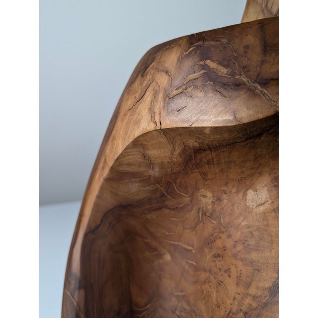 Modern Sculptural Table Lamp in Carved Olive Wood, 1970s For Sale - Image 6 of 18