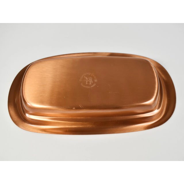 Copper Vintage 1960s Coppercraft Guild Taunton Mass Oval Pedestal Copper Dishes - Set of 3 For Sale - Image 8 of 13