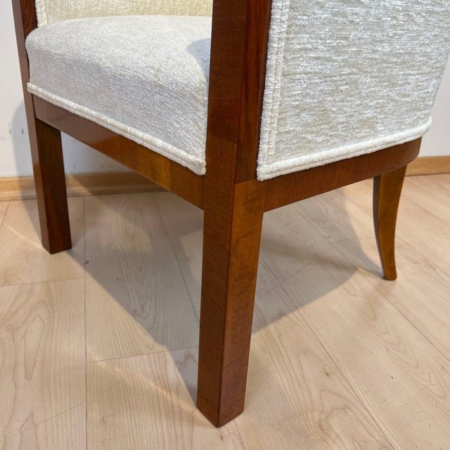 Biedermeier Bergege Chair in Walnut & Creme Velvet, Austria, 1840s For Sale - Image 14 of 18