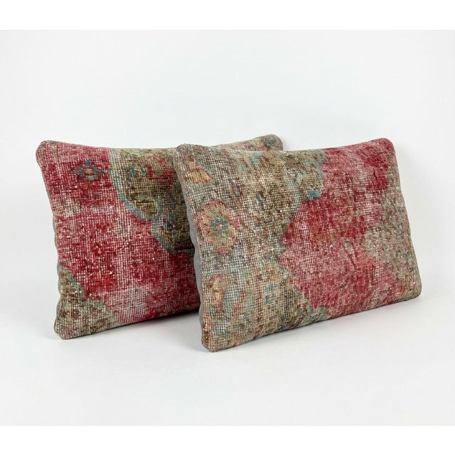 Mid-Century Modern Anatolian Lumbar Rug Pillow Cover 16'' X 24'' - Set of Two For Sale - Image 3 of 4
