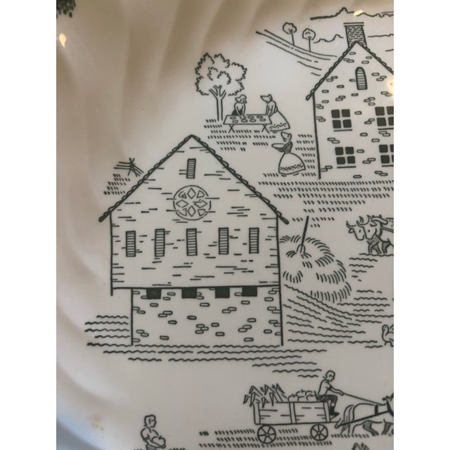 Vintage Colonial Hemstead Royal China Green & White Transferware of Five, 12" Dinner and Five, 6" Bread Plates - Set of 10 For Sale - Image 9 of 10