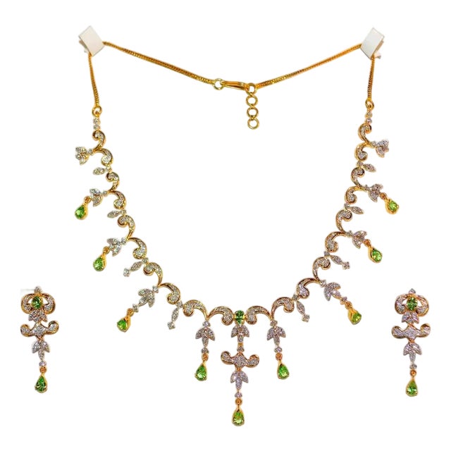 Certified Natural 11cts Natural vs G Diamond Tsavorite Green Garnet 18k Solid Gold Necklace Earrings Set For Sale