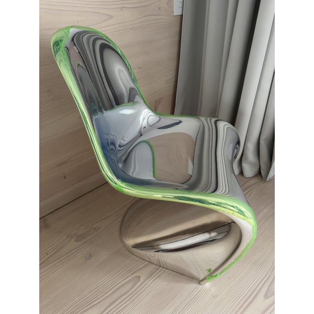 Neuf, encore emballé avec son carton this piece has an attribution mark, i am sure that it is completely authentic and...