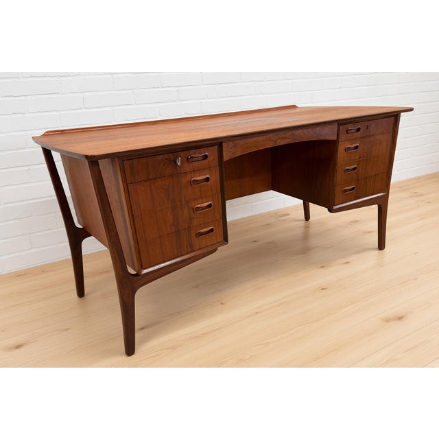 Svend aage madsen danish teak executive desk, c. 1960s an fine example of danish mid-century modern design by svend åge...