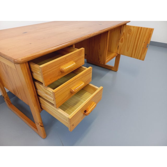 Vintage Sled Foot Executive Desk in Pine, 1970s For Sale - Image 11 of 11