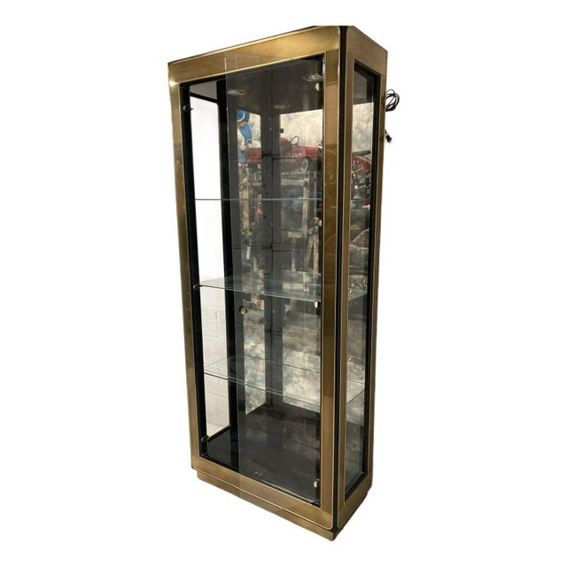 Late 20th Century Modern Brass Curio Display Cabinet by Mastercraft For Sale - Image 5 of 6