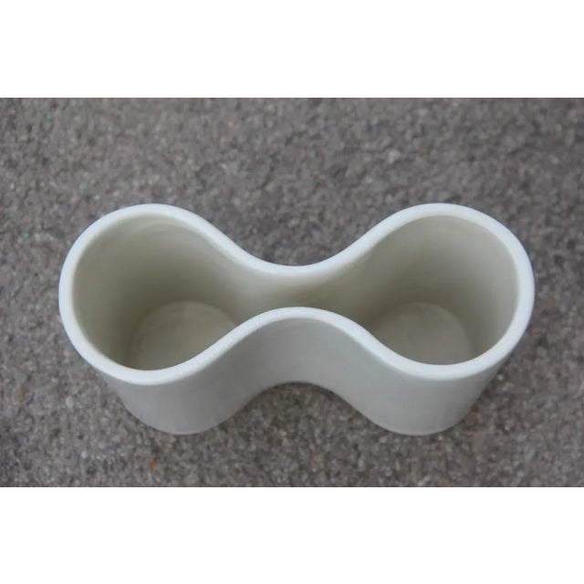 Italian White Convex Vase, 1960s For Sale - Image 4 of 6