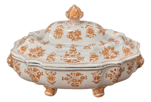Moustiers Faience Footed Tureen and Cover, C. 1760, France