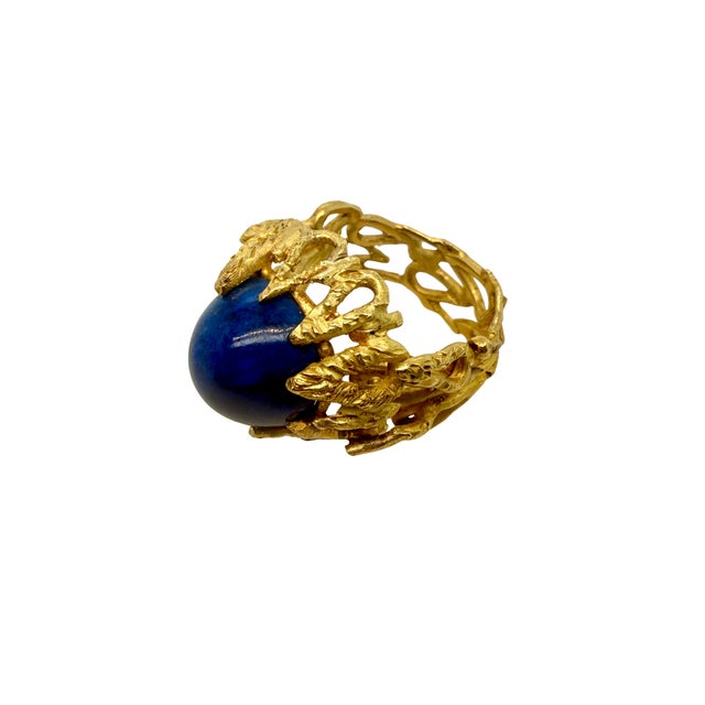 Mid-Century Modern Mid‑Century 18k Gold Lapis Cabochon Ring, 1960s, Size 8 For Sale - Image 3 of 6