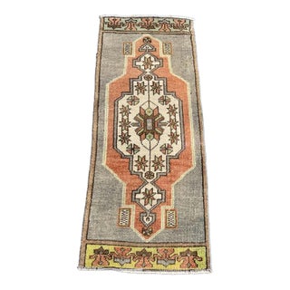 Turkish Yastik Rug 1'4" x 3'3" For Sale
