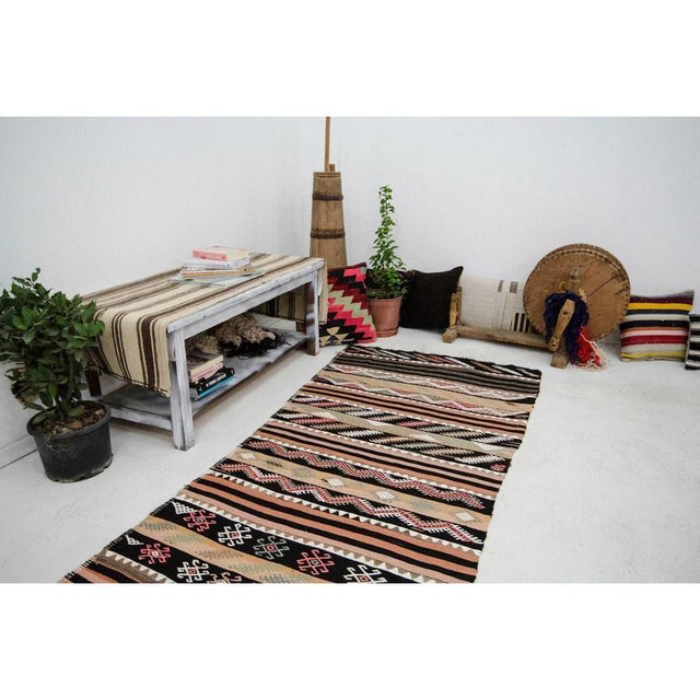 Embroidered Vintage Turkish Kilim Runner- 3′1″ × 11′8″ For Sale In Los Angeles - Image 6 of 7