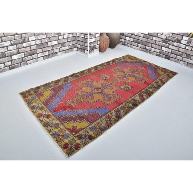 Bohemian Handknotted Vintage Carpet For Sale - Image 4 of 10