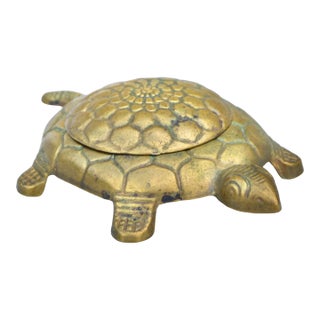 Mid 20th Century Handcrafted Italian Brass Turtle-Figurine Box Accent For Sale