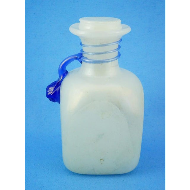 19th Century Milk Murano Glass Perfume Bottle with Blue Cameo attributed to Salviati & C. For Sale - Image 8 of 18