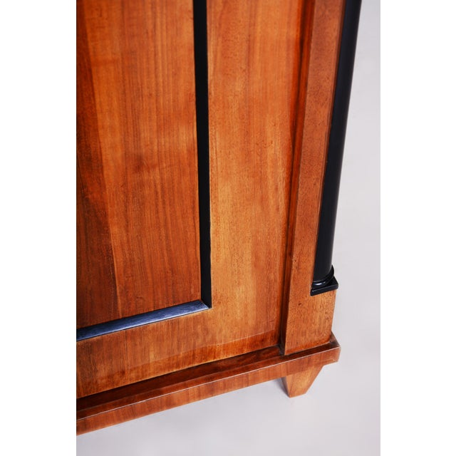 Biedermeier Side Table in Walnut, Germany, 1830s For Sale - Image 4 of 8