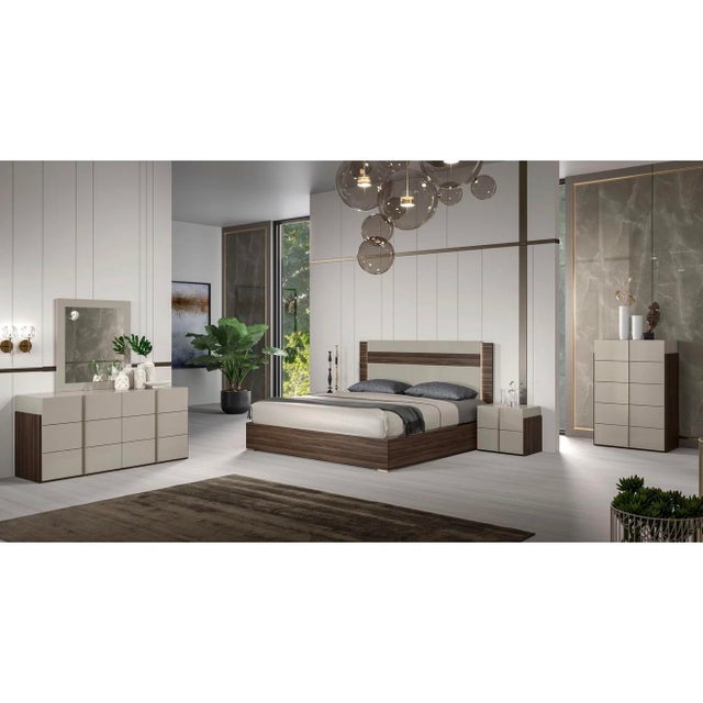 Aryan 5-Piece Italian Bedroom Set With Led Bed For Sale - Image 4 of 4