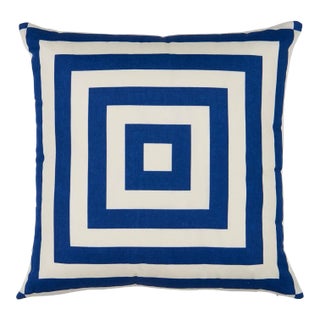 Schumacher Roxbury Indoor/Outdoor 20" Pillow in Navy For Sale