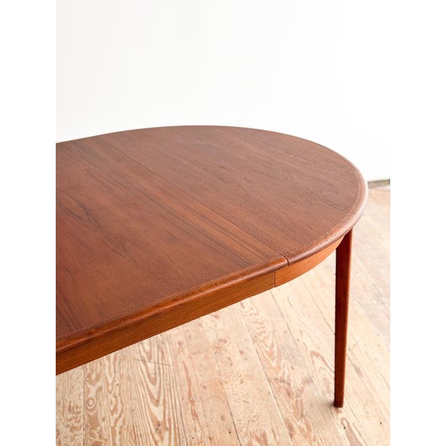 Round Extendable Teak Dining Table from Sigh & Søns Møbelfabrik For Sale - Image 14 of 18