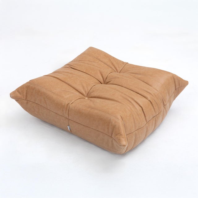 Vintage Ligne Roset Togo Chair and Ottoman in Burnt Orange Leather - Restored For Sale In New York - Image 6 of 18