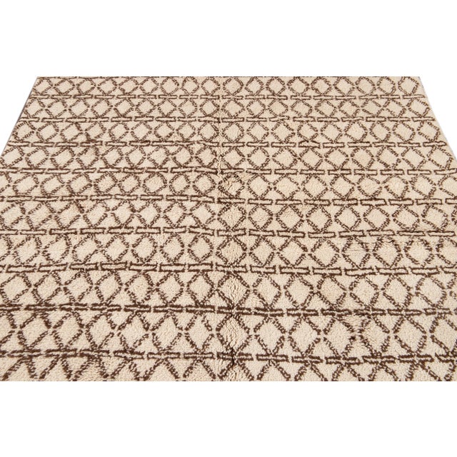 21st Century Contemporary Ivory Moroccan Tribal Wool Rug For Sale - Image 9 of 13