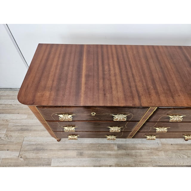 Art Deco Chest of Drawers in Walnut Burl and Brass, 1950 For Sale - Image 4 of 18