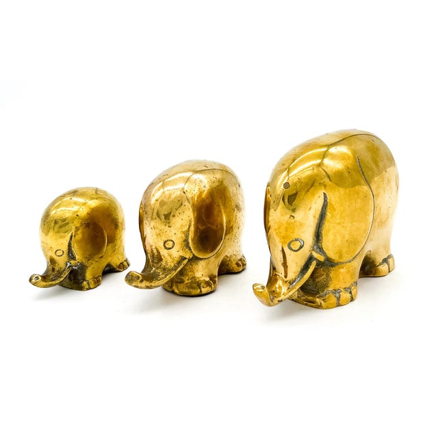 Mid-Century Modern Set of 3 Brass Elephant Figurines by Jack Housman Inc. – Hollywood Regency / Mid-Century Modern For Sale - Image 3 of 12