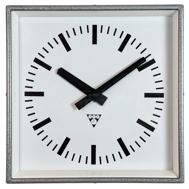 Industrial Grey Square Wall Clock from Pragotron, 1980s For Sale - Image 15 of 15