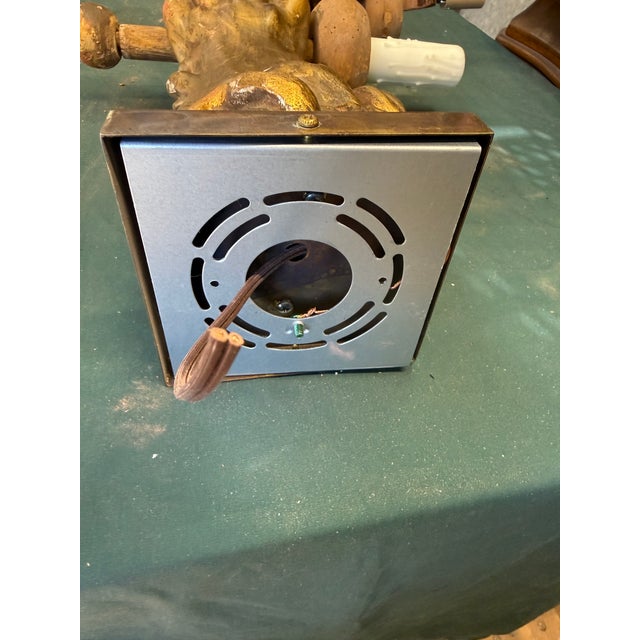 Baroque 17th-C. French Baroque Lion’s Carved Giltwood Lion’s Paw Sconces - Pair For Sale - Image 3 of 6