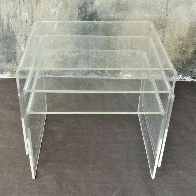 Vintage Acrylic Glass Side Tables, 1970s, Set of 3 For Sale - Image 10 of 10