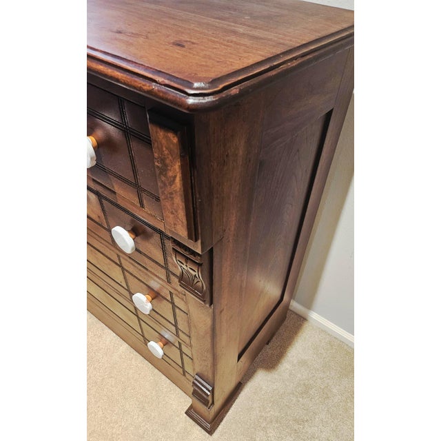Late Victorian Eastlake Walnut Dresser/Chest of Drawers/Hutch (C1880–1890) For Sale - Image 4 of 16